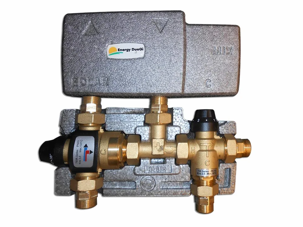 Kit termostatico di collegamento solare-caldaia con temperatura di deviazione regolabile 3/4"M