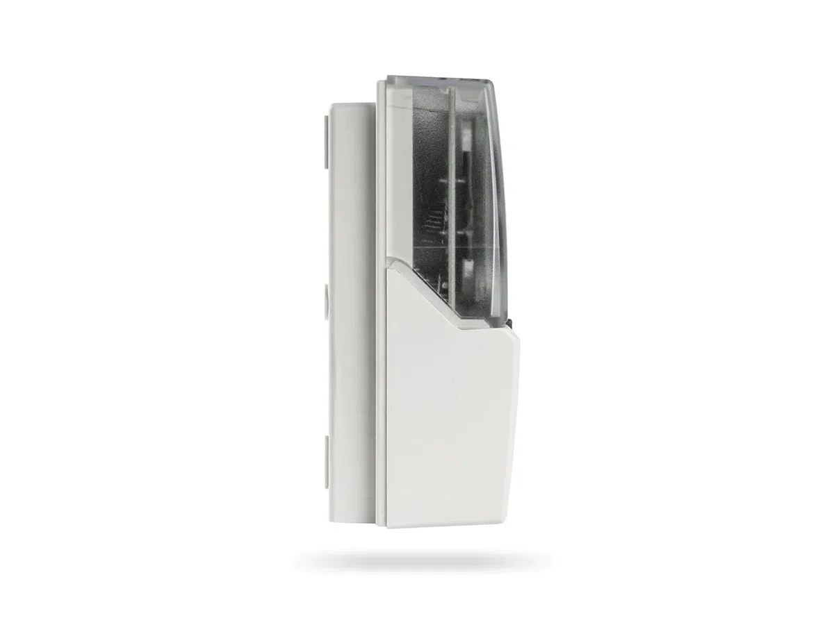 Centralina elettronica digitale per impianti solari termici e piscina completa di sonde, gestisce fino a 20 tipi di impianti, display LCD retroilluminato, autodiagnostica, allarmi visivi e sonori