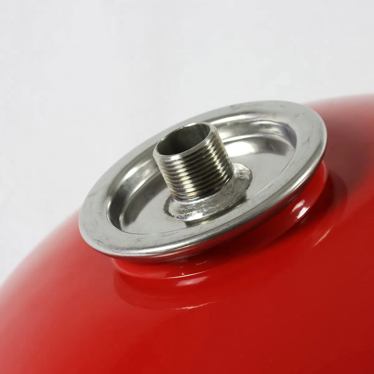 Vaso di espansione per impianti solari ce solarvarem lt 18 - rosso