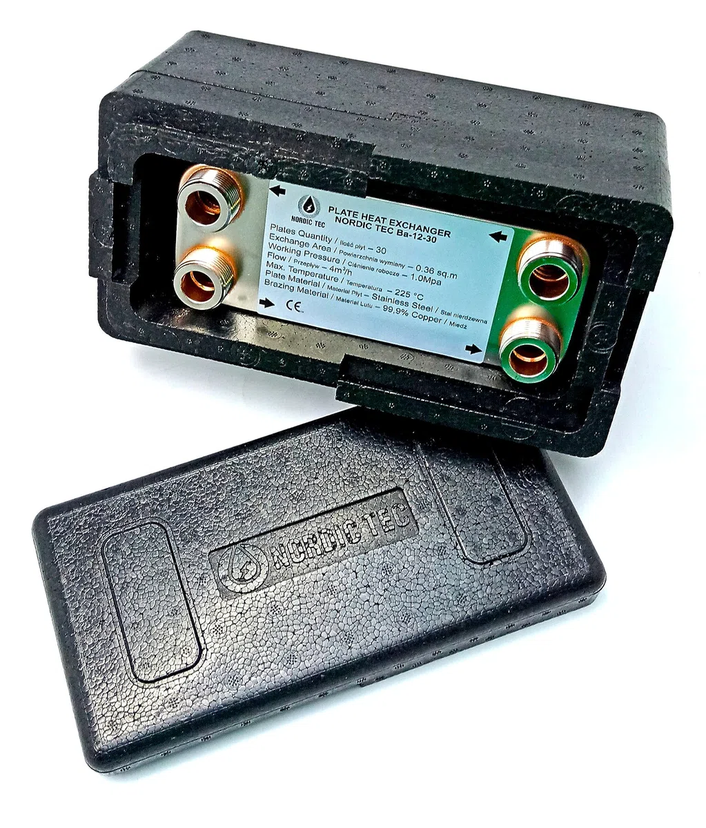 Nordic Tec Ba-12-30 - Scambiatore di calore in acciaio INOX con isolamento, 30 piastre da 65 kW, 3/4"